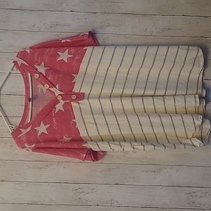 Honeyme Curvy Size XXXL Pink star, striped short sleeve shirt with buttons.